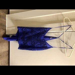 Cute blue tank top! 🫐💙💙